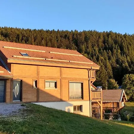 Chalet 360 L'essenti'aile, La Mauselaine シャレー ジェラールメ
